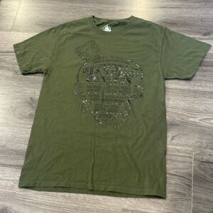 ❤️Disneyworld rock n roller coaster Disney green Tee size small unisex